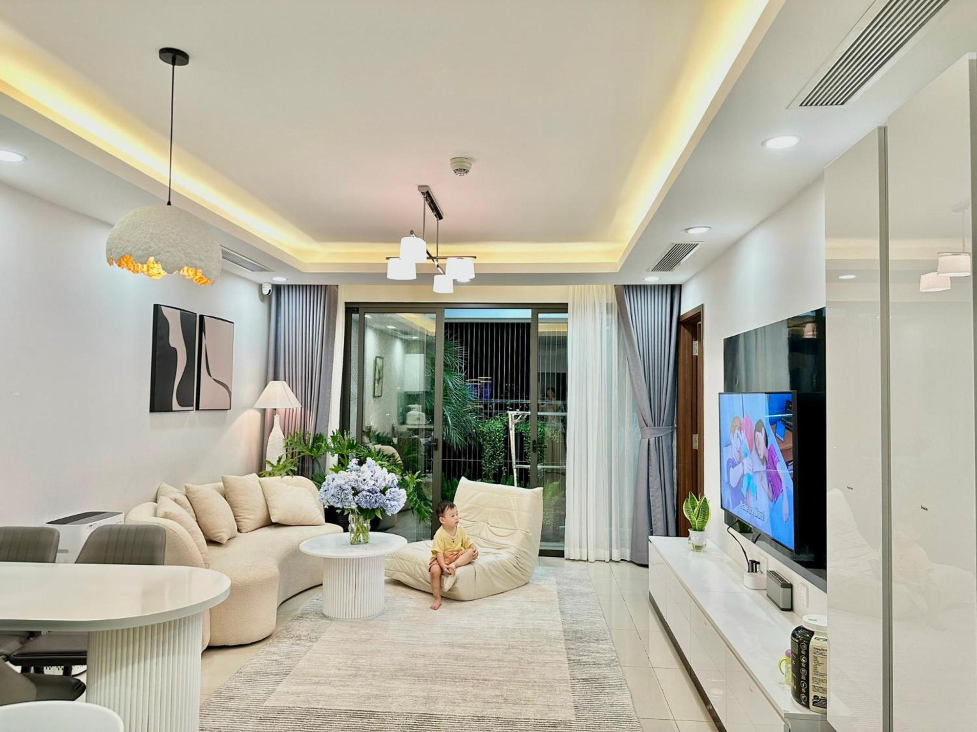 Westlake Homestay Hanoi - D'Le Roi Soleil Hanói Exterior foto
